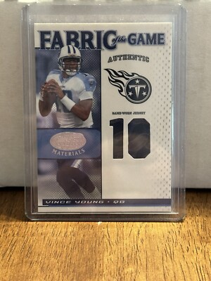 2007 Leaf Certified Materials Fabric of the Game Vince Young Jersey /10 