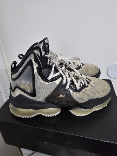 極美品】【人気】NIKE レブロン19 LEBRON XIX 豹柄 レオパード