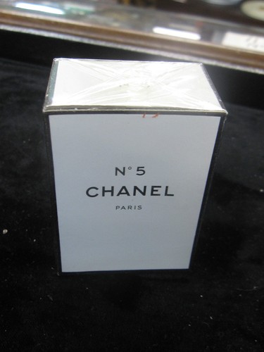 1997 Chanel No. 5 Andy Warhol Perfume Set 1.2 Oz Mist Mini Parfum
