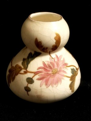 Franz Fine Porcelain /"Cozies/" Chrysanthemum Flower Design Spoon FZ01508