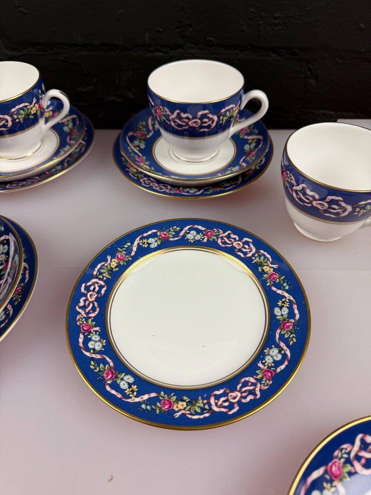 4 x Spode Ribbons and Roses Y8553 Tea Trios Cups Saucers Plates 2 Sets Available