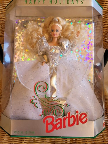 HAPPY holiday スペシャルエディションバービー Amazon.com: Happy Holidays Barbie Doll Special Edition (1991