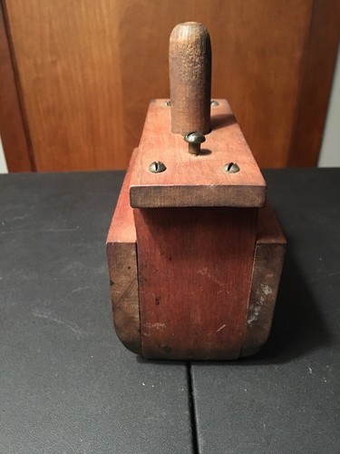 Primitive Wooden Rectangle 1 Pound Butter Mold.