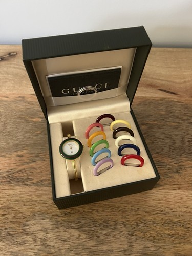 Gucci 3001L 18K Women's Watch with Red & Green Sherry Line Gucci 3001L 18K Women's Watch with Red & Green Sherry Line