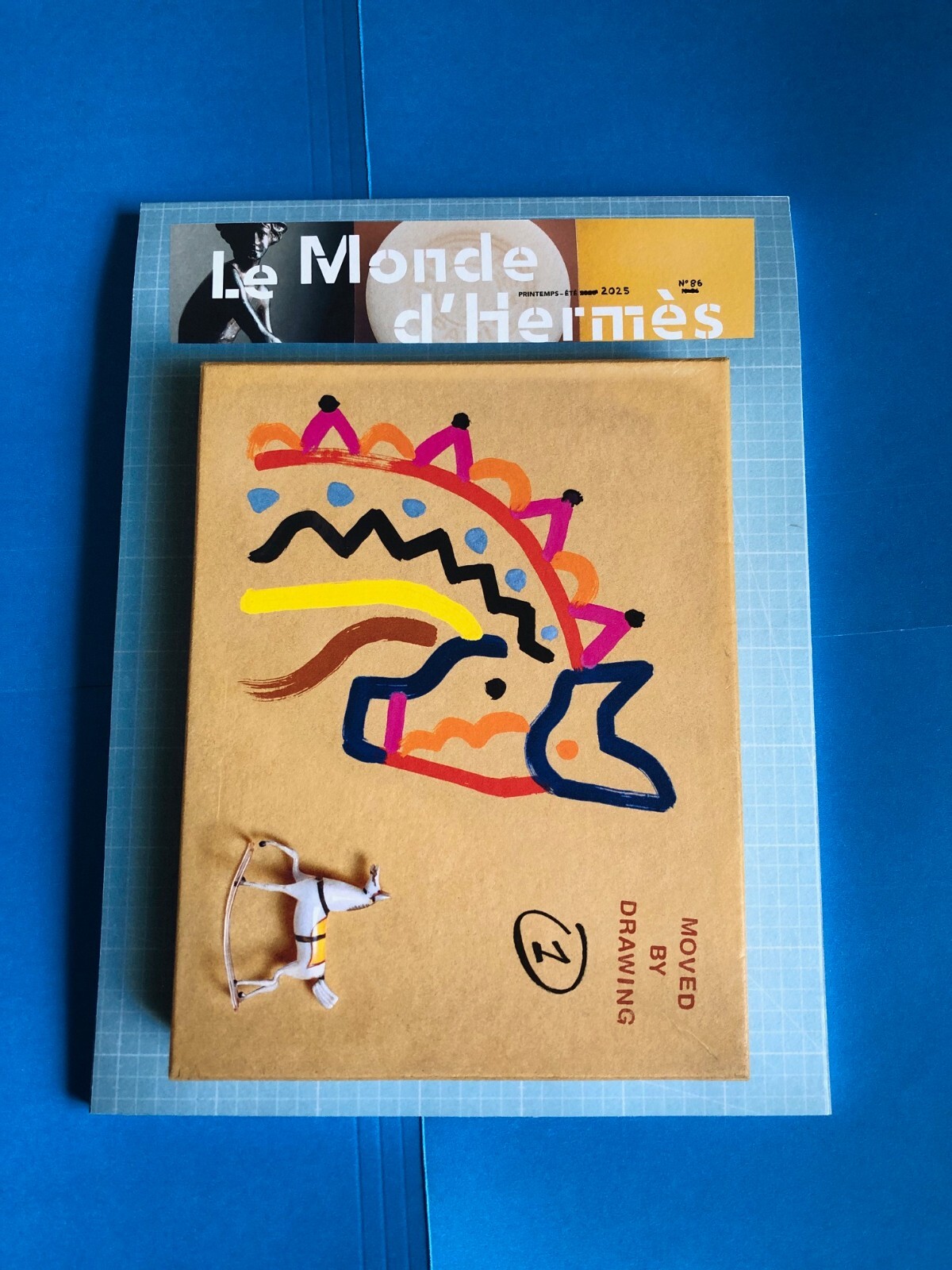 最終値下げ　HERMES スケッチブック Hermes Le Mode d'Hermes No 86 Spring Summer 2025 Moved by Drawing