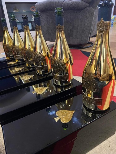 Armand de Brignac Ace of Spades シャンパン Armand de Brignac Ace of Spades Demi-Sec | The Best Wine Store