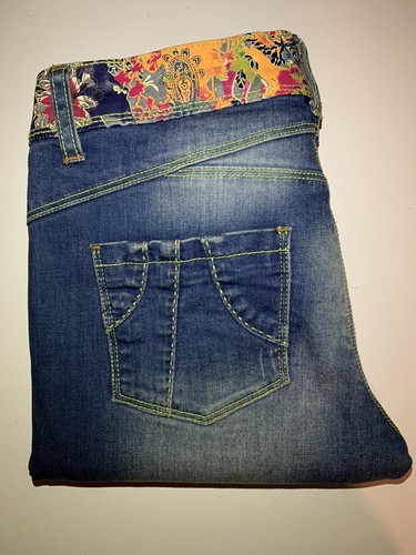 送料関税込 【DND4DES】 3D Printed Floral Embellished Jeans 3d floral jeans with rhinestone