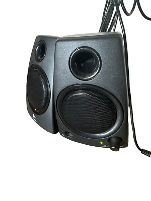 Nice Logitech Z130 Computer System Stereo Speakers TV Phone Compact Desktop Wrks