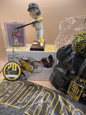 San Diego Padres PROMOS. MACHADO Pin, KIM Bobblehead, BEANIE, Shirt Size Large.