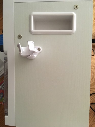 Singing Karaoke Machine System CD+G Play Multi-Colored LED Lights With Bluetooth