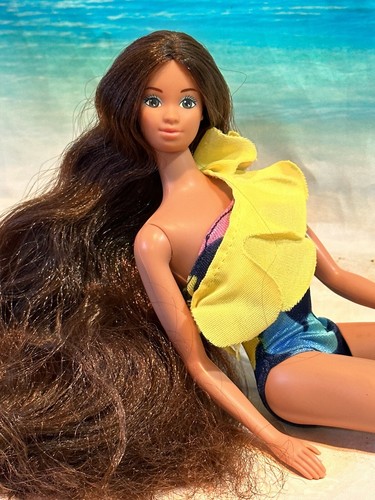 Tropical Barbie Vintage Rare Hispanic Latina Doll 1646 VHTF