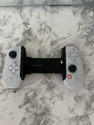 Backbone One Mobile Gaming Controller for Iphone. PlayStation Edition.