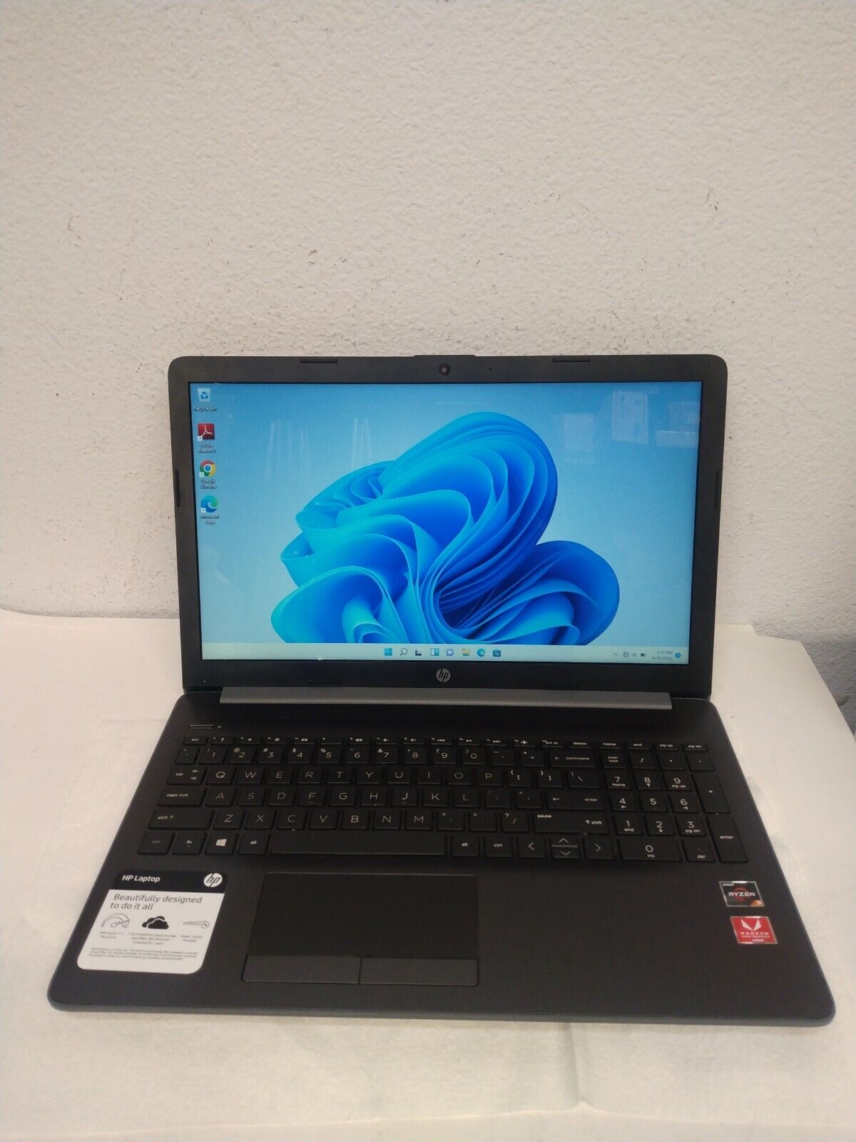 HP Laptop 15-db0xxx 15.6 HP Laptop 15-db0xxx 15.6