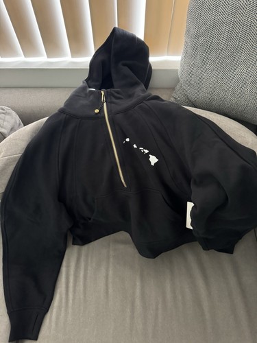 LULULEMON LULULEMON SCUBA HALF-ZIP HOODIE BLACK/GOLD M/L HAWAII EXCLUSIVE LIMITED RARE
