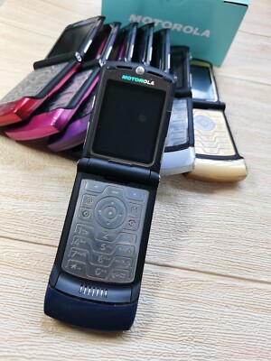 Motorola RAZR V3i   (Unlocked) Cellular Phone
