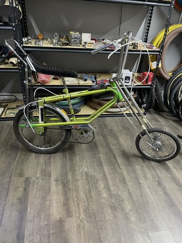 Columbia SS 3 Muscle Bike Vintage Stingray Banana Seat