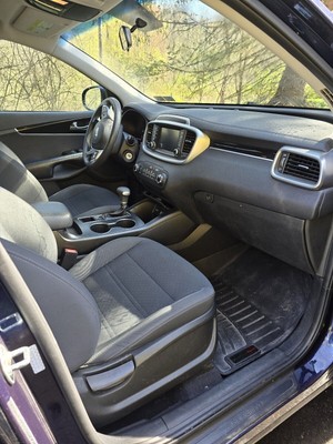image 3 of interior