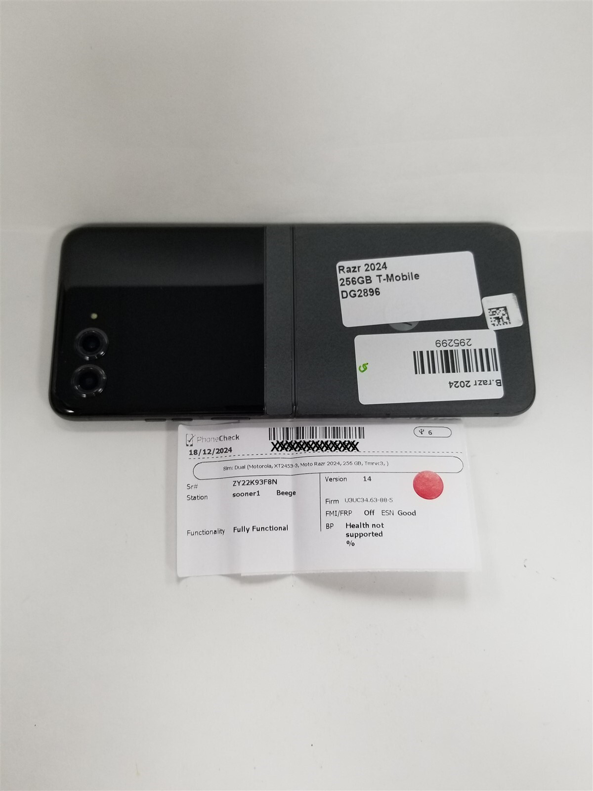 Motorola Razr 2024 256GB Gray XT2453-3 (T-Mobile) Fully Functional DG2896