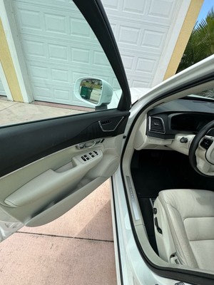image 17 of interior