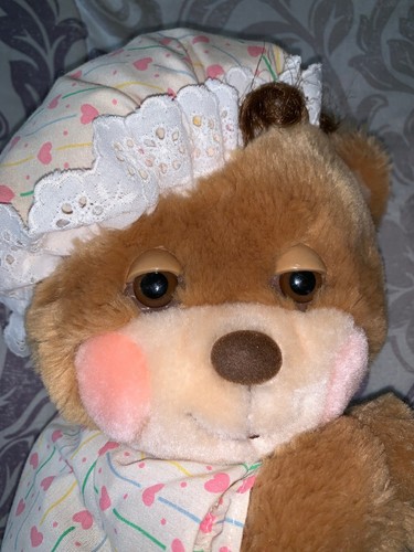 Vintage Fisher Price Teddy Beddy Betsy Bear Plush 1403