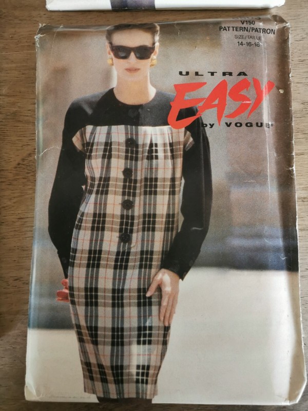 8503 Patron  Vogue Easy Vintage Creations Robe Droite Ample Boutonnee  36 Au 46