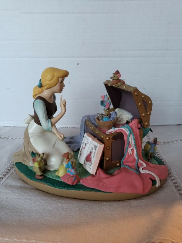 Disney Store Cinderella 45th Anniversary Musical Box Sewing Mice Figure w/ Box