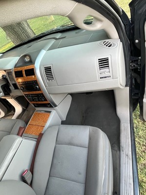 image 13 of interior