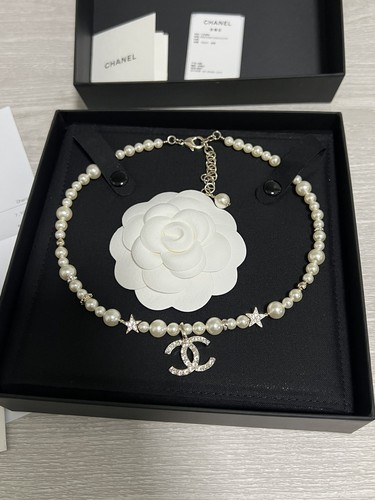 【希少】CHANEL pearl necklaceクリスタル＆パール ネックレス Chanel 5 Silver CC Crystal Faux Pearl Long Necklace | eBay