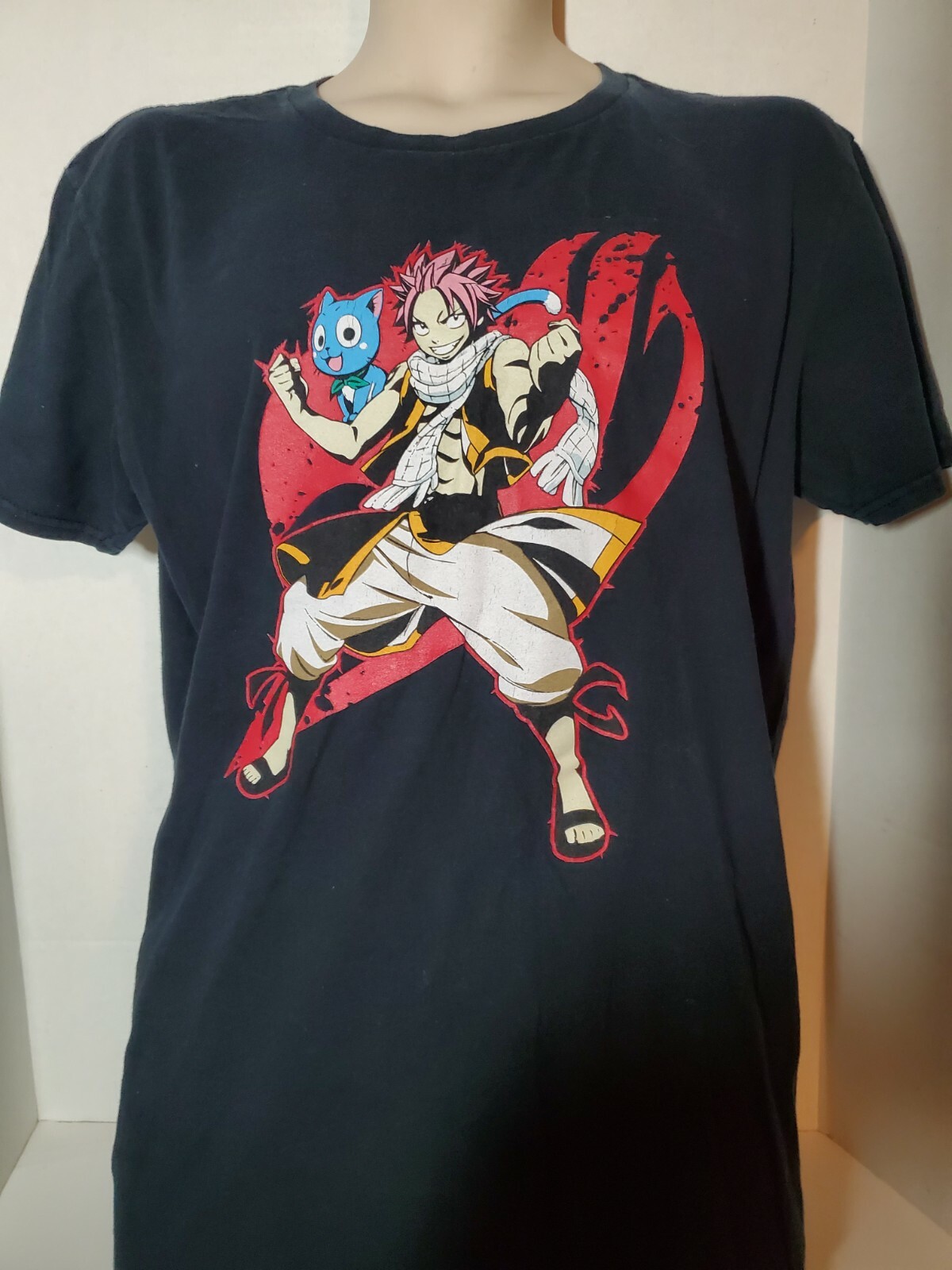 Fairy Tail Natsu & Happy Guild Emblem Anime T-shirt Funimation Size Large L Blac Fairy Tail Natsu & Happy Guild Emblem Anime T-shirt Funimation Size Large L Blac