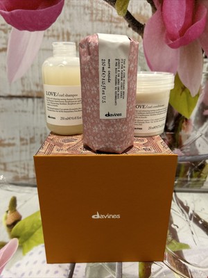 Davines - The Rational and the Honest Gift Set - Love Curl Shampoo, Conditioner