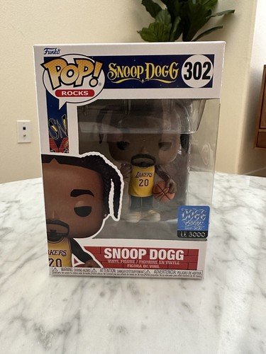 Funko Pop! Snoop Dogg #302 Yellow Lakers Jersey LE 5k 5,000 w