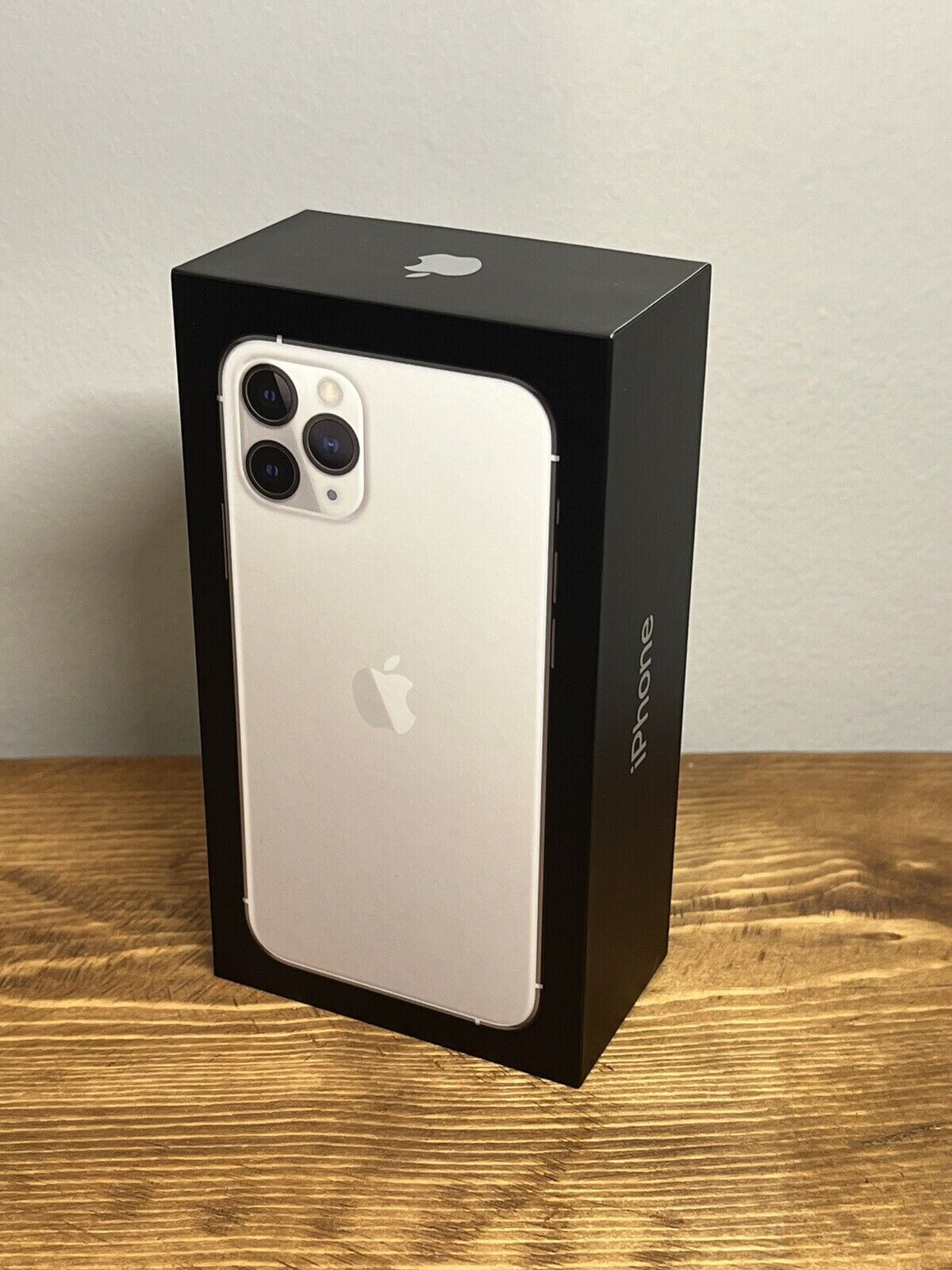 Apple iPhone 11 Pro シルバー 箱付き Apple iPhone 11 Pro シルバー