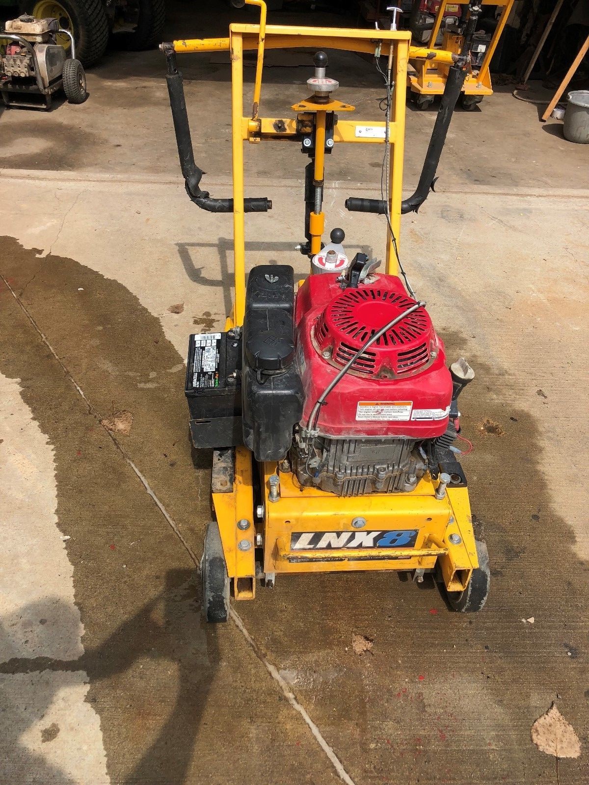 LNX8 No-Groove Eraser  SMITH LNX8  TRAFFIC LINE REMOVER  / Traffic line