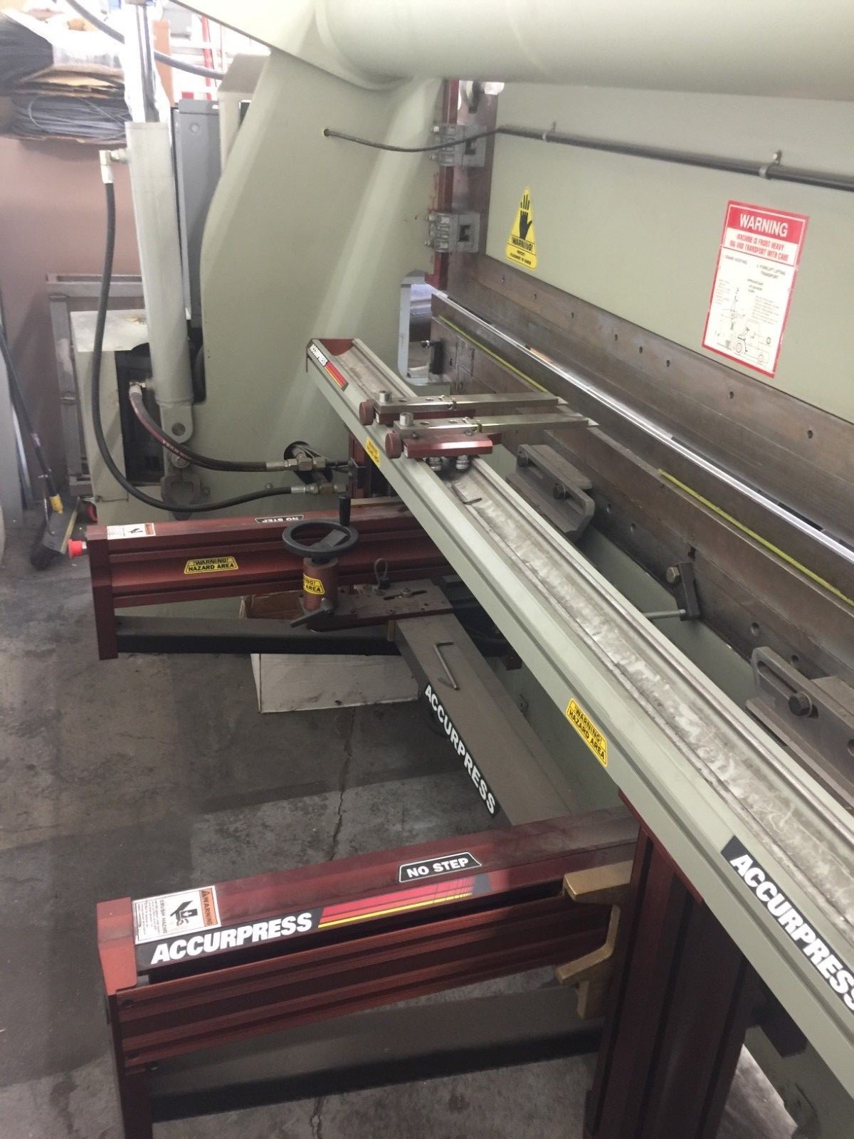 AccurPress 76010, 60 Ton x 10' Press Brake w/ 2 Axis CNC Pedestal Control