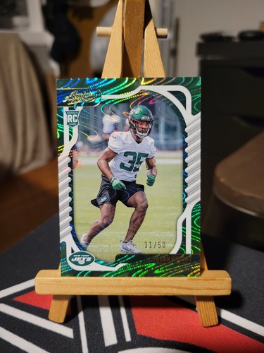 2022 Panini Absolute GREEN WAVES Zonovan Knight Rookie Card