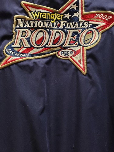 Wrangler Rodeo National Finals Las Vegas 2002 LARGE Pullover V 