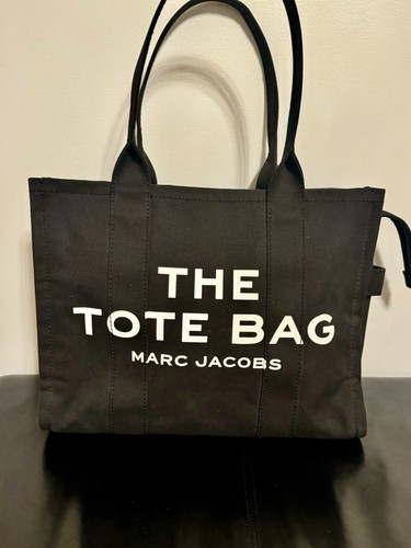 トートバッグ The Large Tote Bag in Black Canvas Marc Jacobs The Canvas Large Tote Bag | Nordstrom