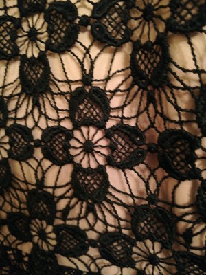 Ladies Gok Wan lace dress  with shaping shift size 12 BNWT