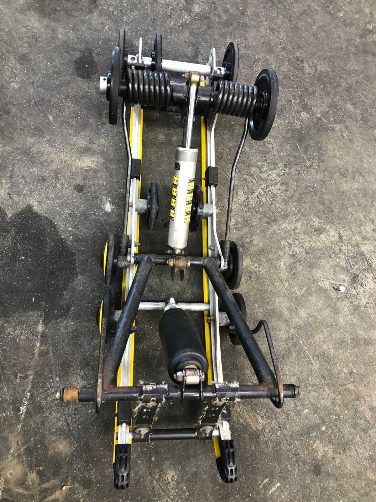 Ski Doo Formula Z Deluxe MXZ 800 x package rear suspension Ski Doo Formula Z Deluxe MXZ 800 x package rear suspension