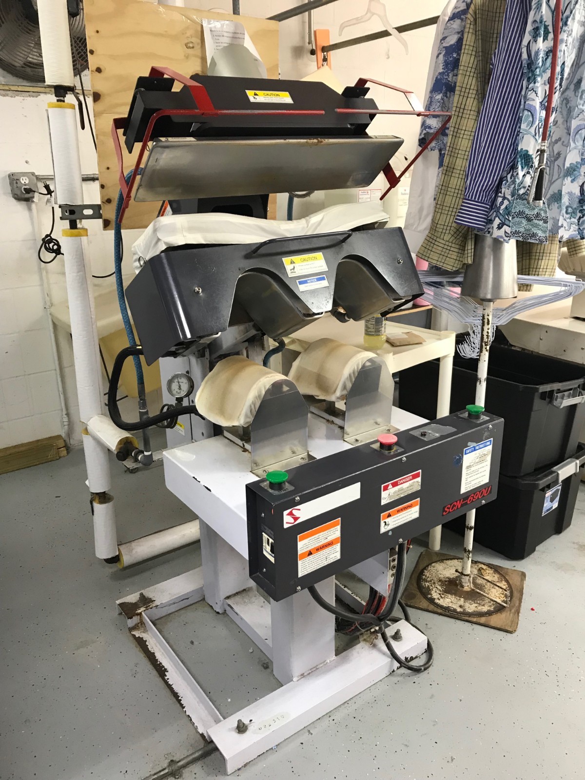 Sankosha CF-161U Double Buck Shirt Press with Collar and Cuff SCN-690U