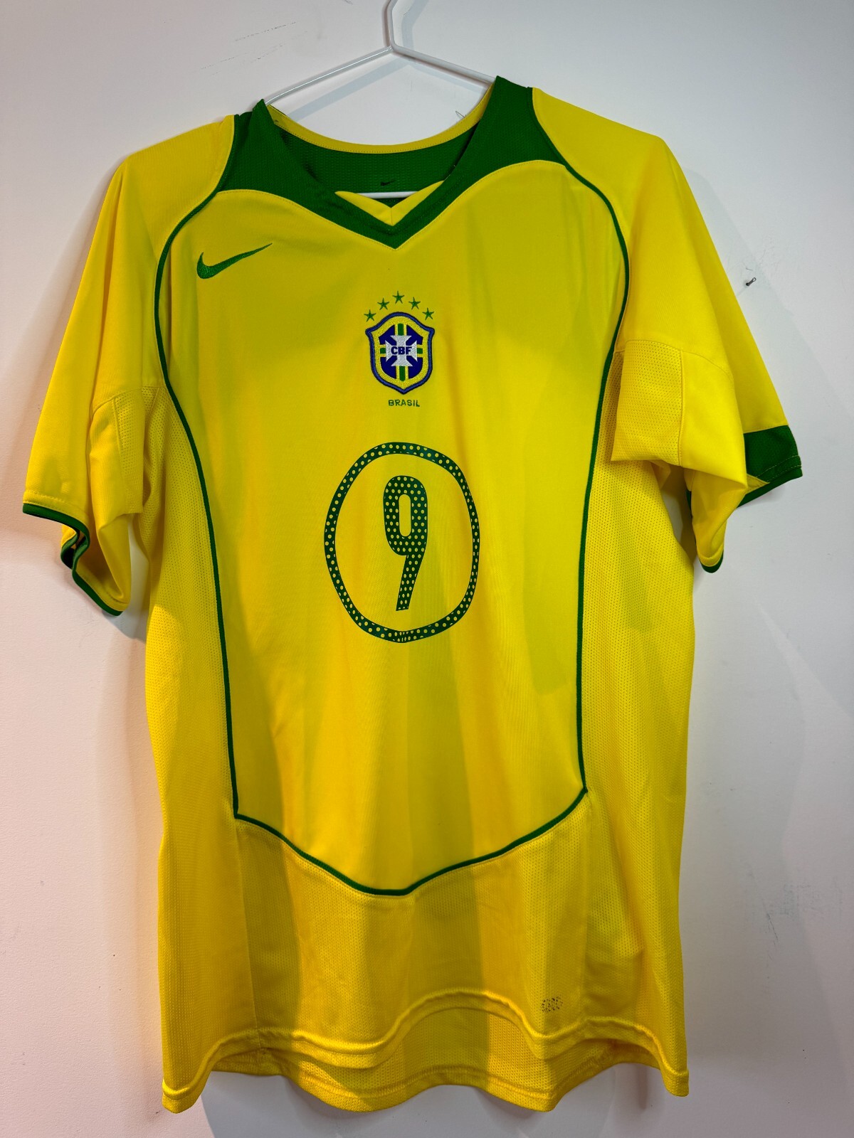 Nike ブラジル代表 Ronaldo 9 Lサイズ シャツ 2004 ブラジル代表ユニフォームロナウド #9 サッカー ブートNIKE