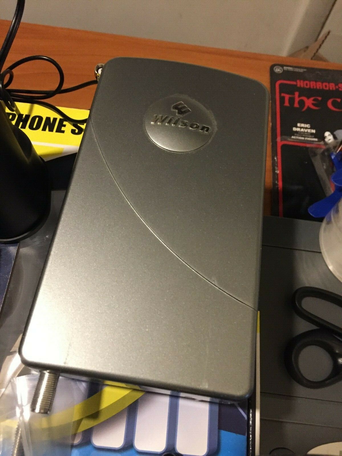 Wilson Signalboost DT Desktop Cell Phone SIGNAL BOOSTER (limited shipping)