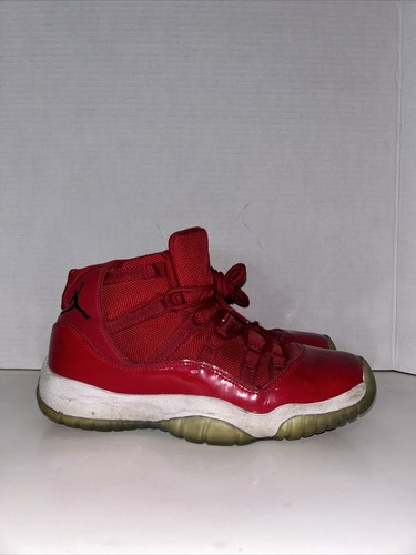 Nike Air Jordan 11 Retro High Win Like '96 Gs Size 6Y Youth