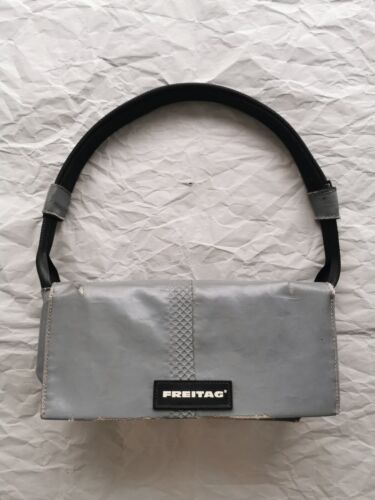 Rare FREITAG F71 LAURA Crossbody Messenger Discontinued Bag Rare FREITAG F71 LAURA Crossbody Messenger Discontinued Bag