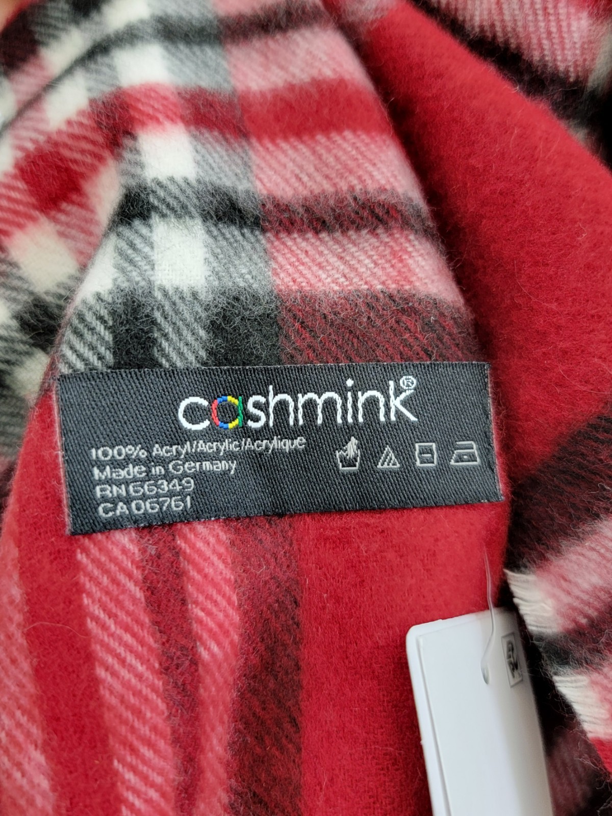 FRAAS Classic Plaid Cashmink Scarf Women's One Size True Red Fringe Edge - Picture 7 of 11