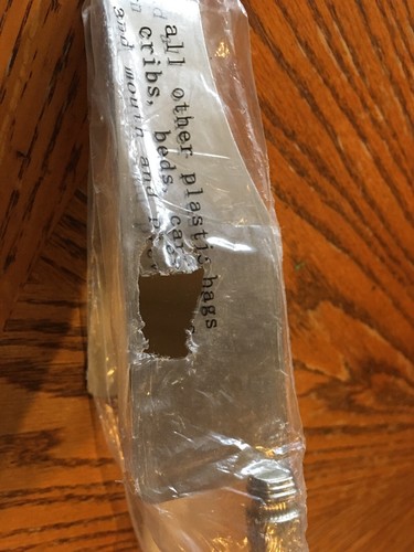 Bistro Kake-Kut'r V Shaped Cake Pie Cutter Wedding Party Server Kitchen White