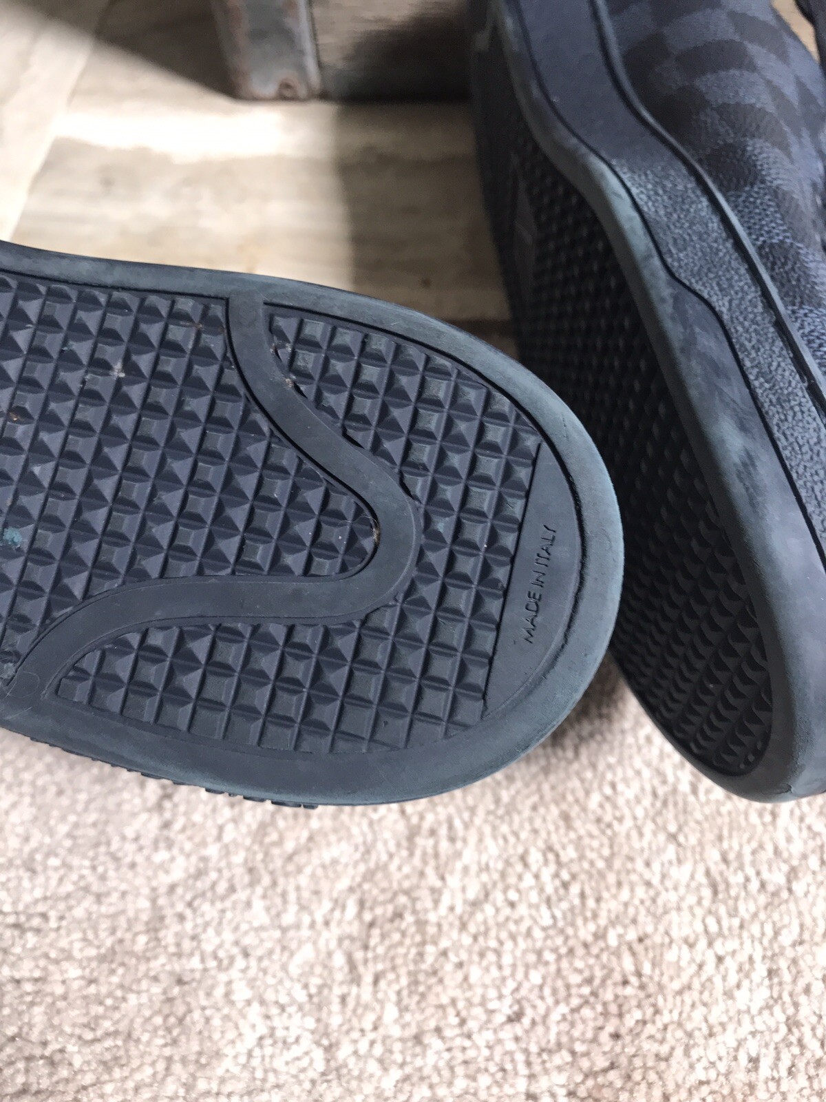 LOUIS VUITTON men's sneakers Frontrow 