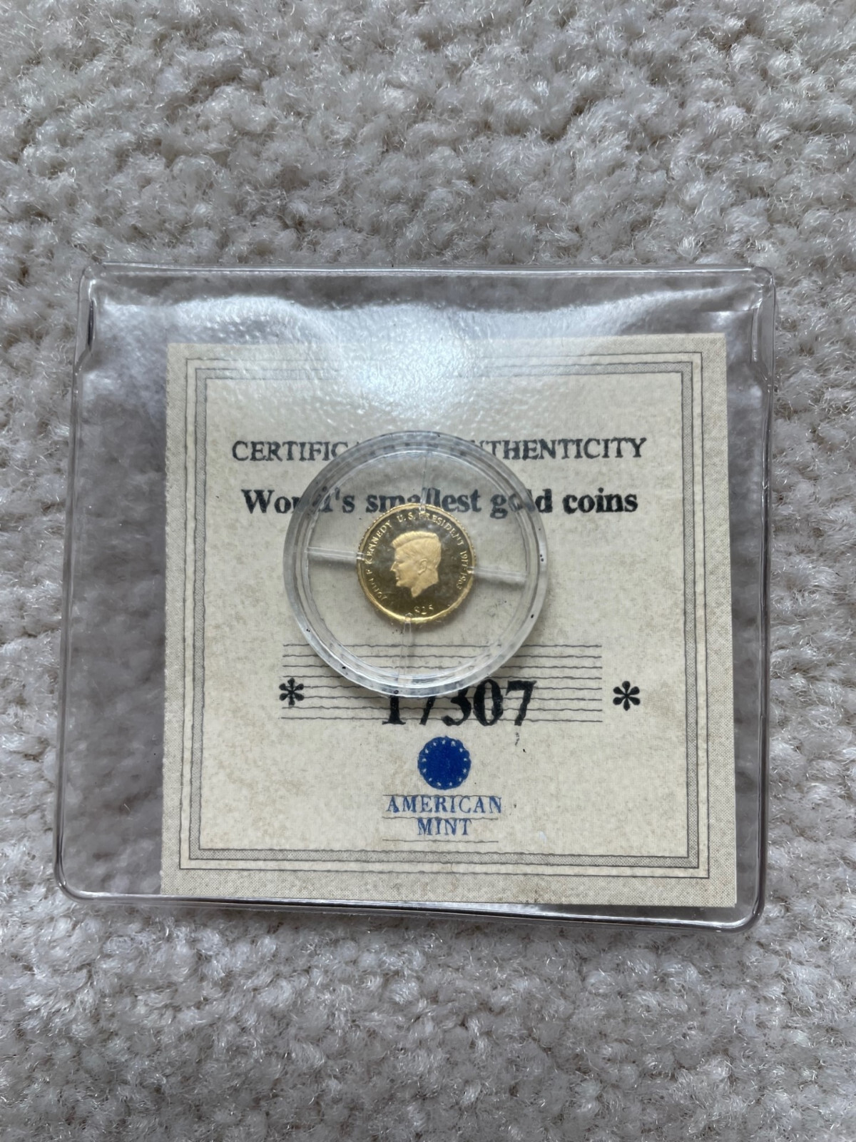 WORLD SMALLEST GOLD COIN-J.F.KENNEDY LIBERIA $25 | eBay