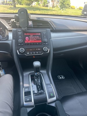 image 4 of interior
