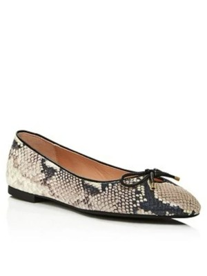 

STUART WEITZMAN Женские Бежевые Кожаные Балетки со Змеиным Носком Gabby Toe Slip On, Бежевый, S1016